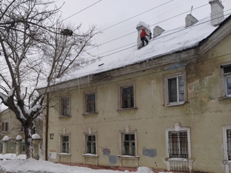 Александр Юдин привлек к работам по благоустройству дополнительную снегоуборочную технику